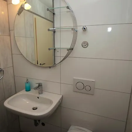 アパート Naehe Cannstatter Wasen シュトゥットガルト